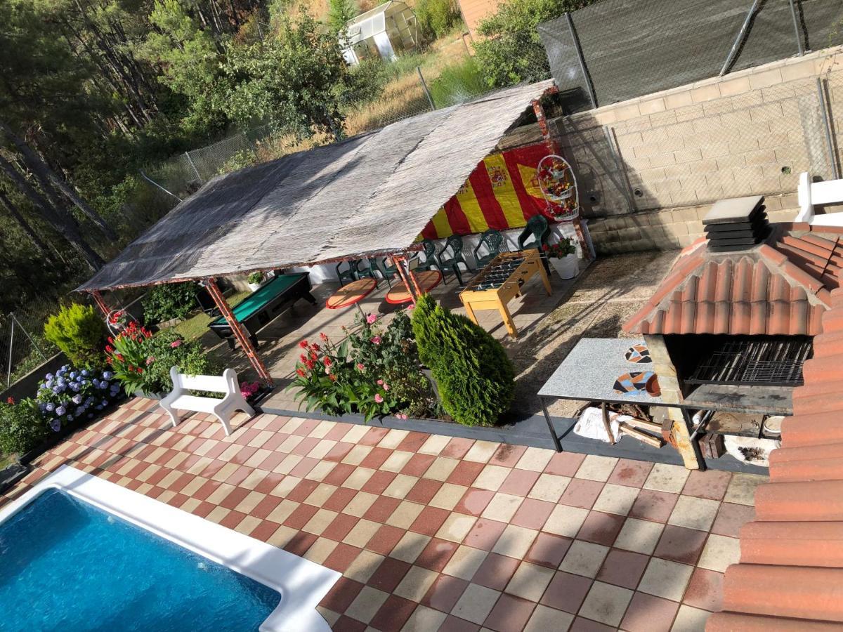 Chalet En El Corazon De La Sierra De Gredos, Pinar De La Atalaya-Tiemblo El Tiemblo Eksteriør billede